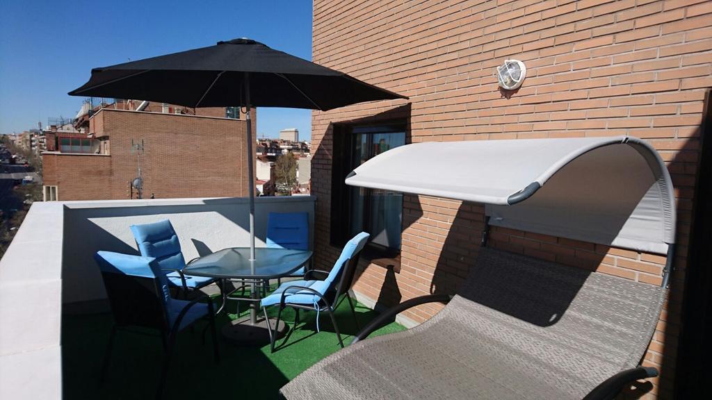 Cinque Terre Apartments Madri Exterior foto